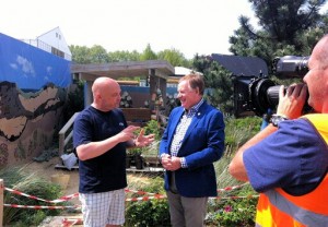 Andrew and Graham Ross filming Chelsea Garden show