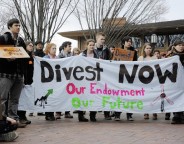 Fossil_Fuel_Divestment_Student_Protest_at_Tufts_University